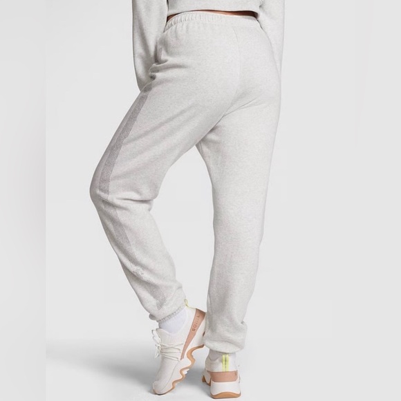Victoria Secret PINK Bling Cropped Hoodie and Matching Sweat Pants - Picture 5 of 10